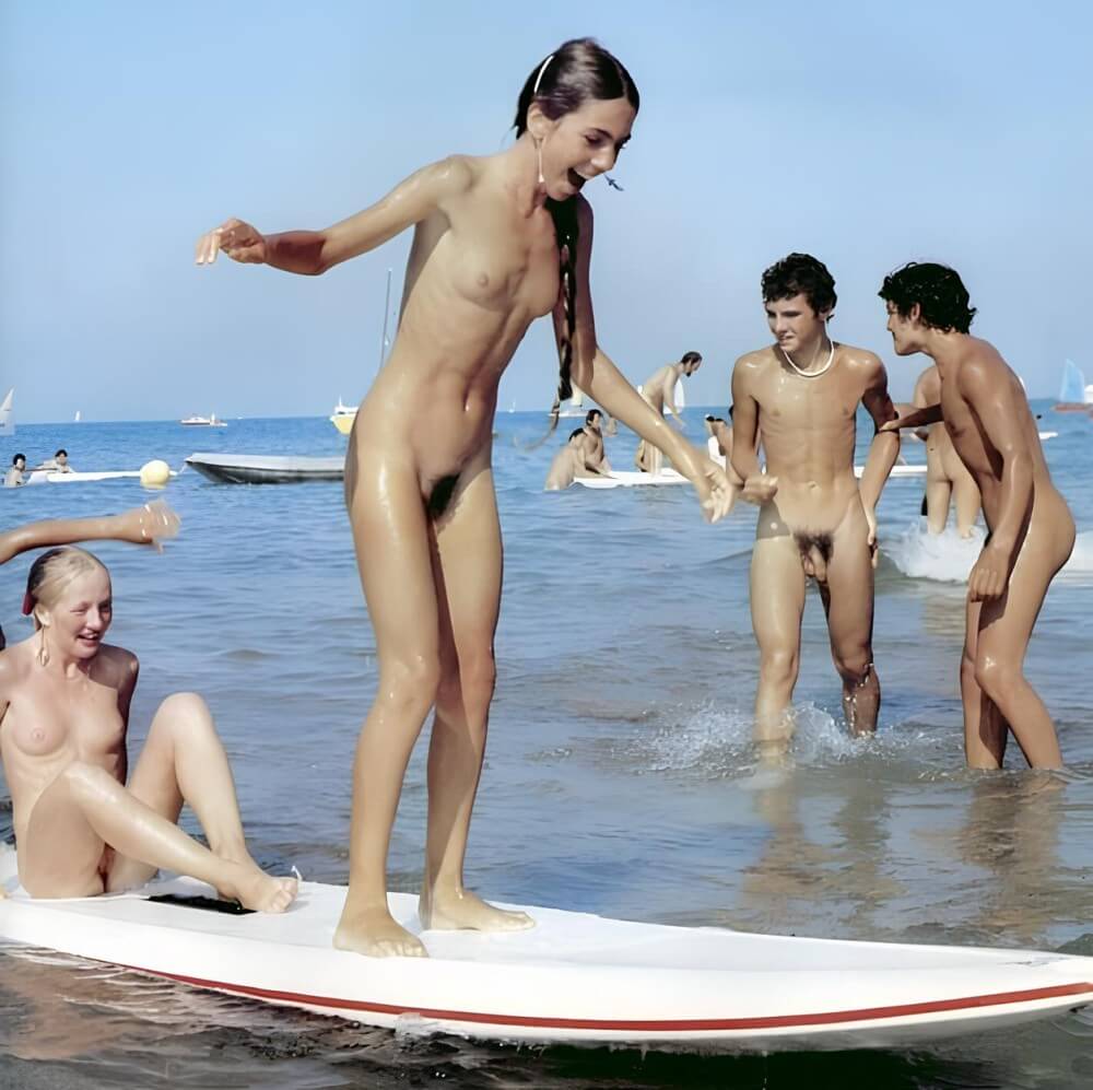 Retro naturism beautiful photos - Nudism and naturism as a philosophy of life are deeply rooted in respect