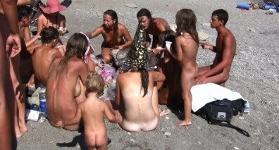 The vast oceanfront 1 Full HD video - Blending in with the crowd of nudists