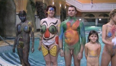 Splashing Water Zone 2 - Nothing kept the clothes on my body