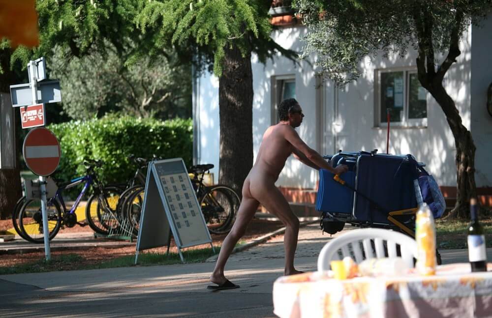 Park Side Street Pass-Bys photos - Naturism as a Way to Connect with Nature