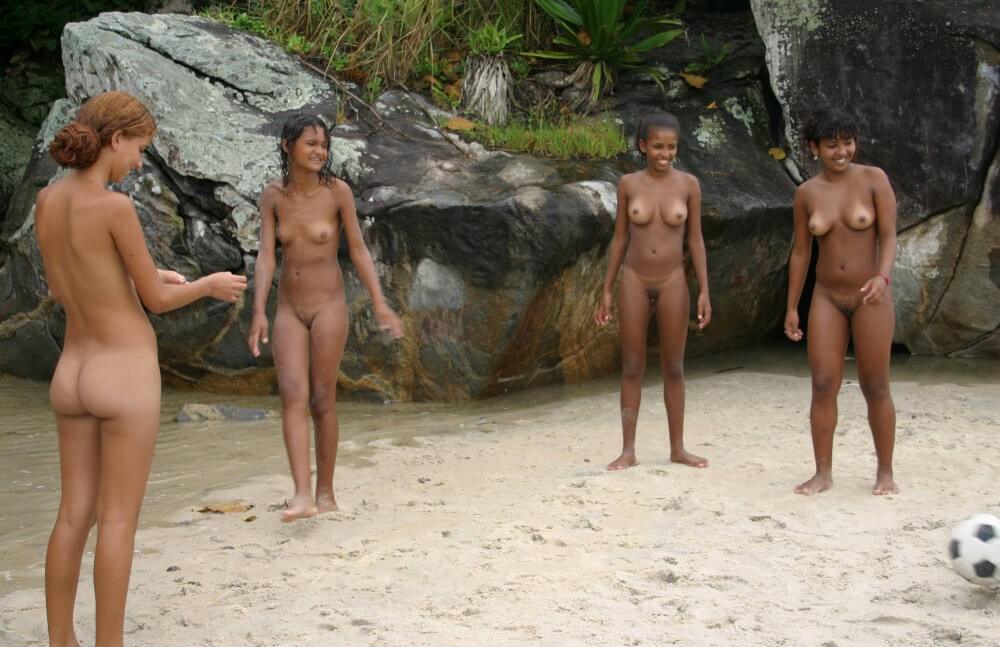Brazilian Game Gathering gallery - The nudist community strives for tolerance
