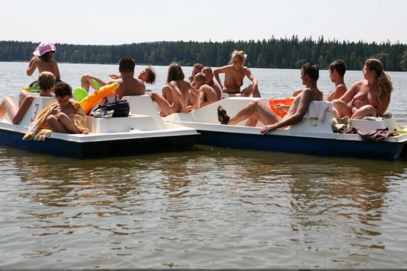 Naturis by LAKE FOREST FRIENDS - Nature provides inspiration and energy for the lives of naturists
