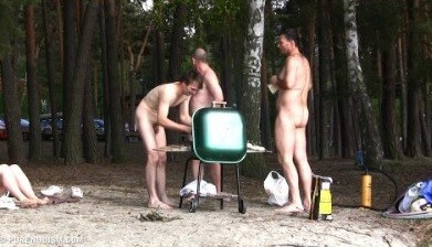 Naturist Sport Medley 2 - Freedom and naturalness are important to naturists