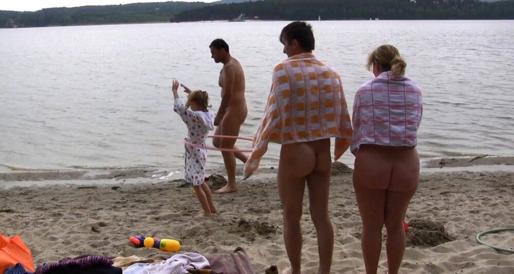 Naturist Sport Medley 1 Full HD video - Watching us naked in nature