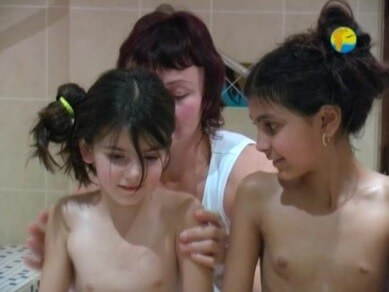 Naturist Freedom: Girls In Sauna upd - Nudism and naturism are based on naturalness and acceptance of ones body