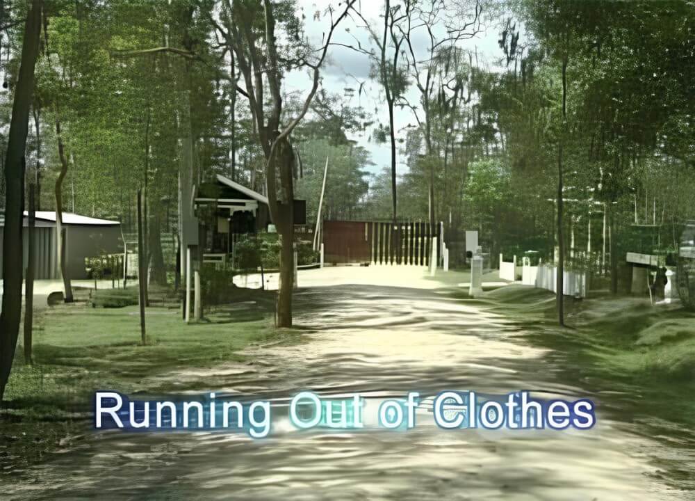 Enature - Running out of clothes - Naturism promotes openness toward the body