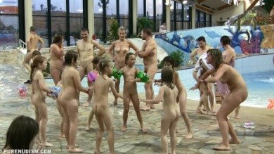 Aqua extravaganza 1 Full HD - I attended a nudist gathering