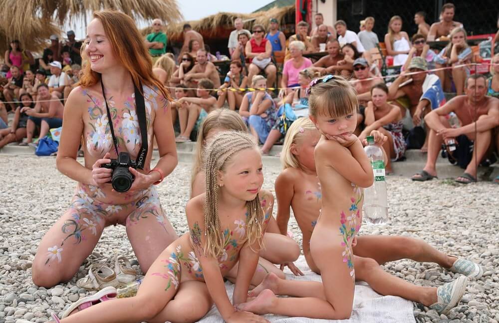 Warm Sand Relaxation photos - Naturism helps break free from body stereotypes