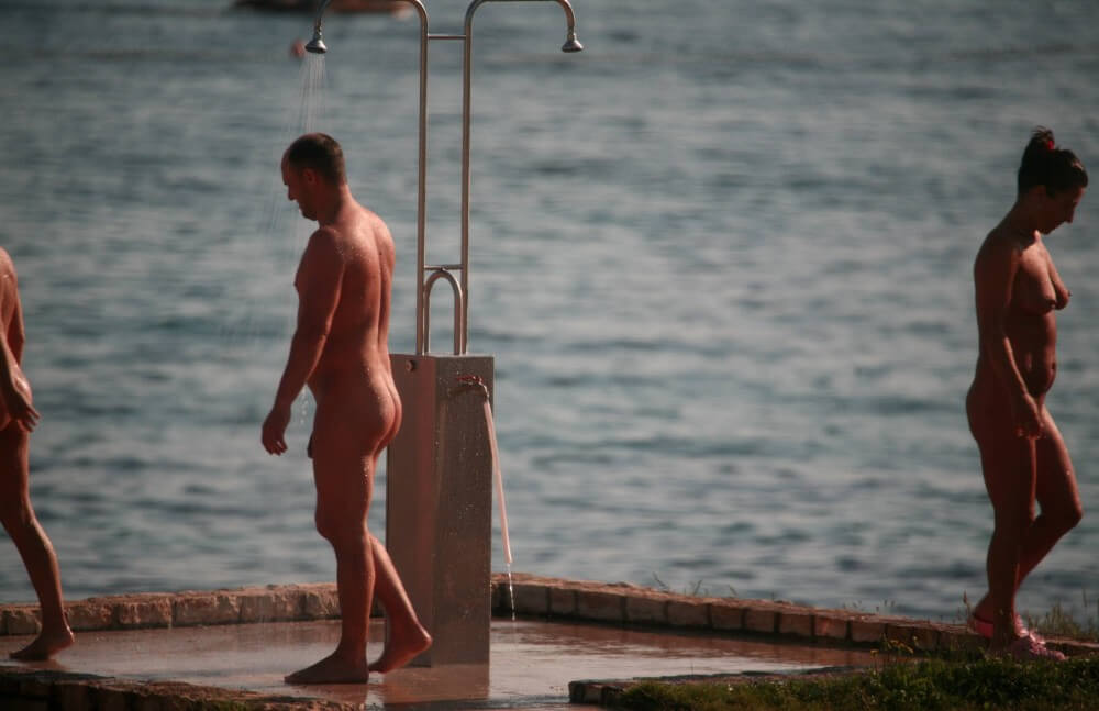 Naturist Shower at Dusk pics - Peace and tranquility as goals of the naturist life