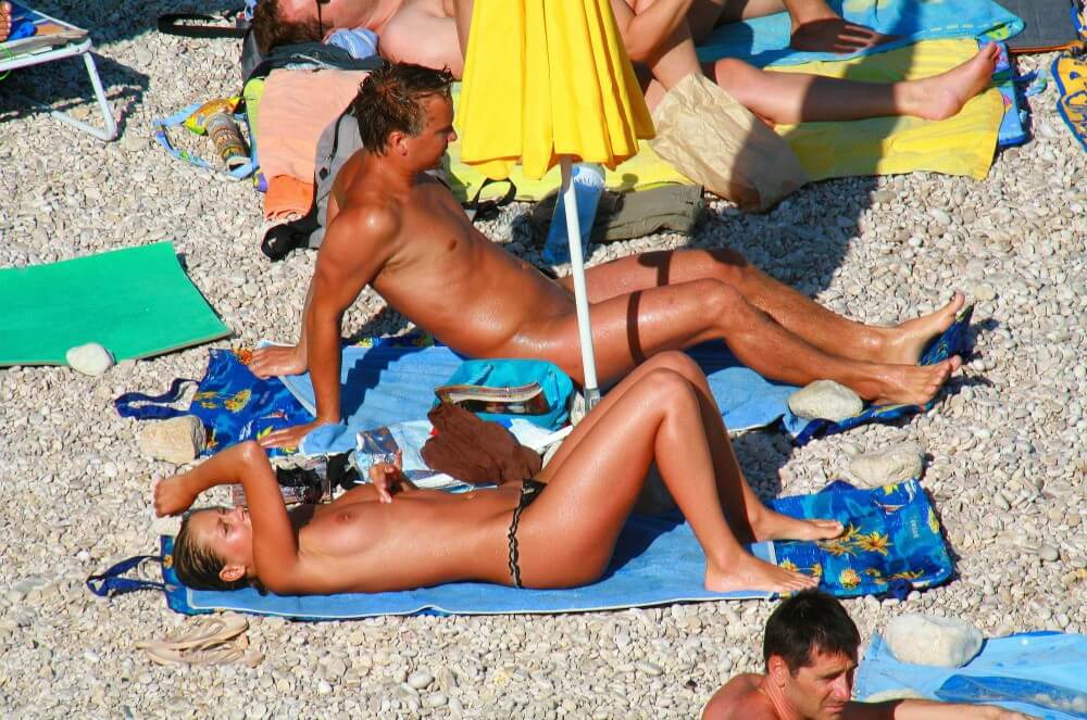 Ula FKK Bikini Couples Day pics - Nature provides strength and energy