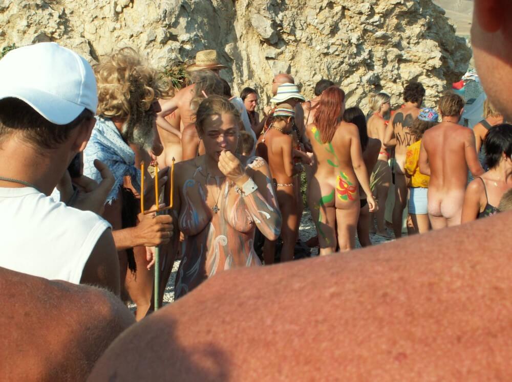 Neptune Day Side Views photos - Nature serves as the bodys natural clothing