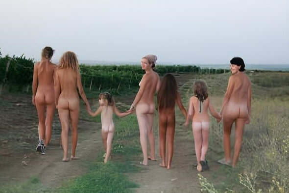 The Vineyard Tour photos - A well-known naturist center