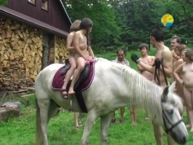 Naturist Freedom: In the Sun - Naturism and nudism are a path to peace of mind and a little solitude