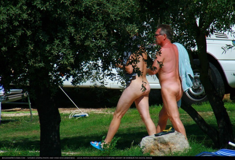 A Quick Swim In The Lake-Avilia Big gallery - Striving for harmony and peace of mind is the essence of naturism