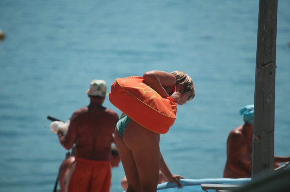 Sunnyside Water Shore pics - The practice of nudism helps to overcome stereotypes and insecurities