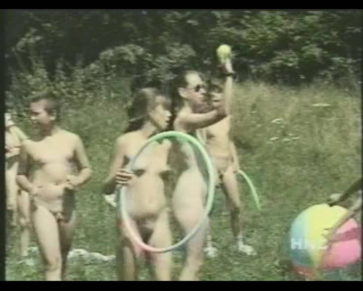 Helios Natura: Nudi Youth Weekend - Spectators are permitted to be naked