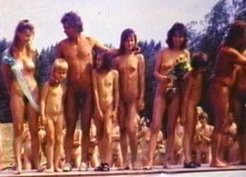 Miss Mister Natur Antosovice 1992 video - People who participate in nude recreation seek psychological comfort